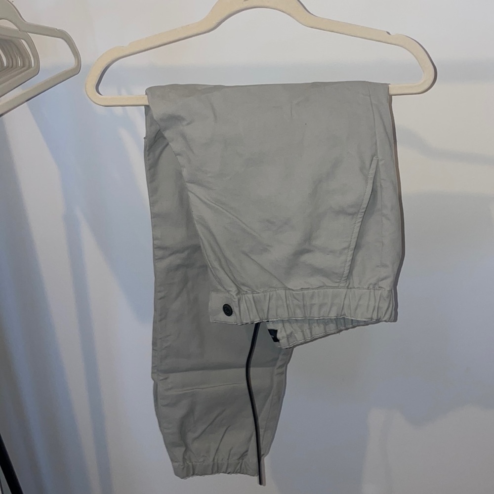 Men’s Club Monaco Light Grey Joggers.